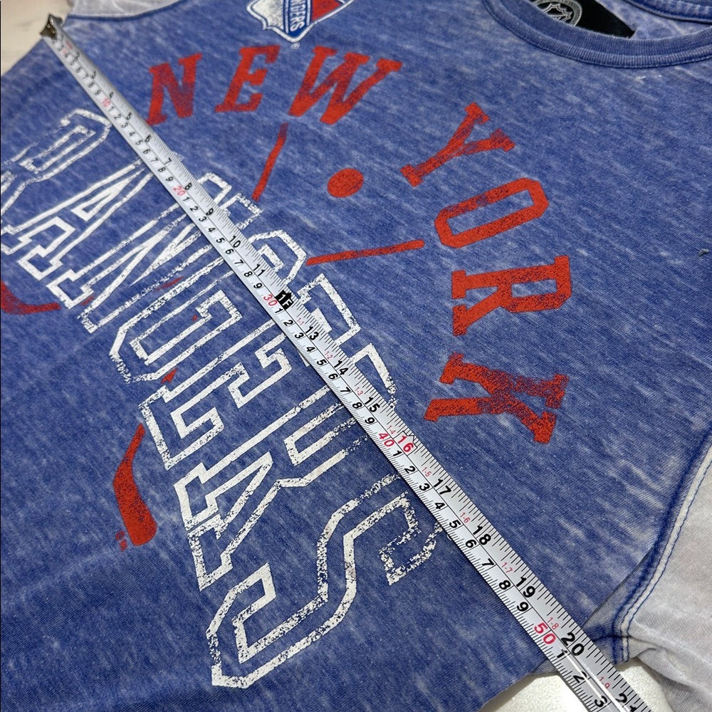 NHL NY RANGERS DISTRESSED GRAPHIC HOCKEY T-SHIRT LONG SLEEVE SHIRT RED WHITE BLU - Picture 8 of 12